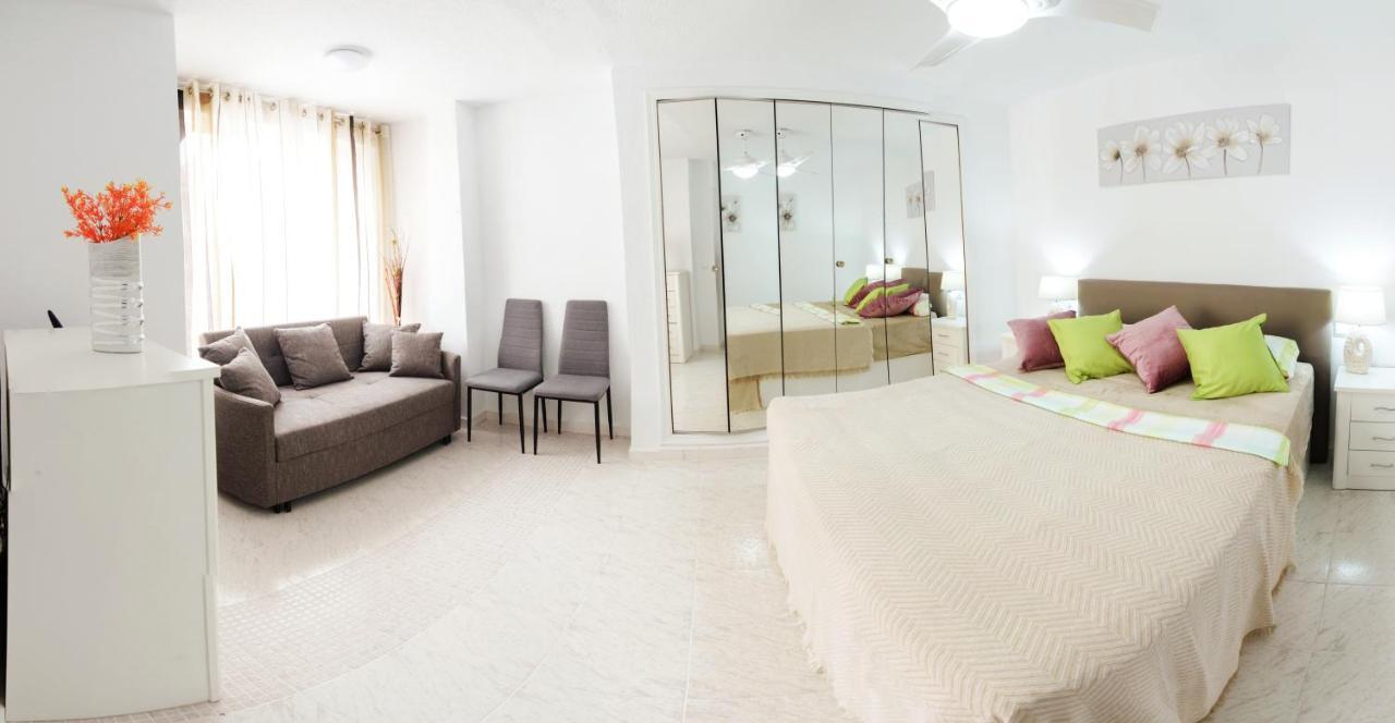 Holiday Suite Playa Del Cura トレビエハ エクステリア 写真